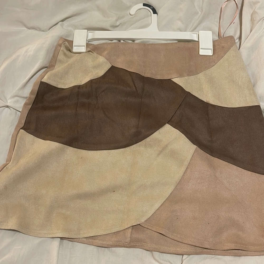 Skirt. Size L.